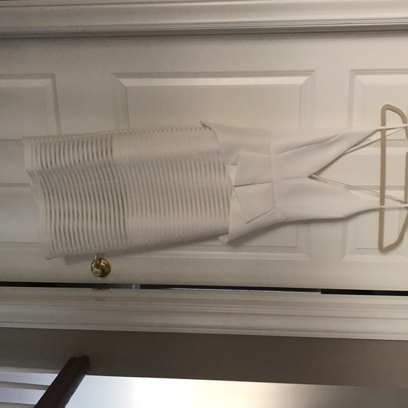 Dress - Picture 5 of 6